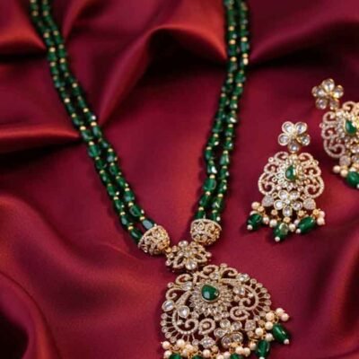 Green Beads Victorian necklace